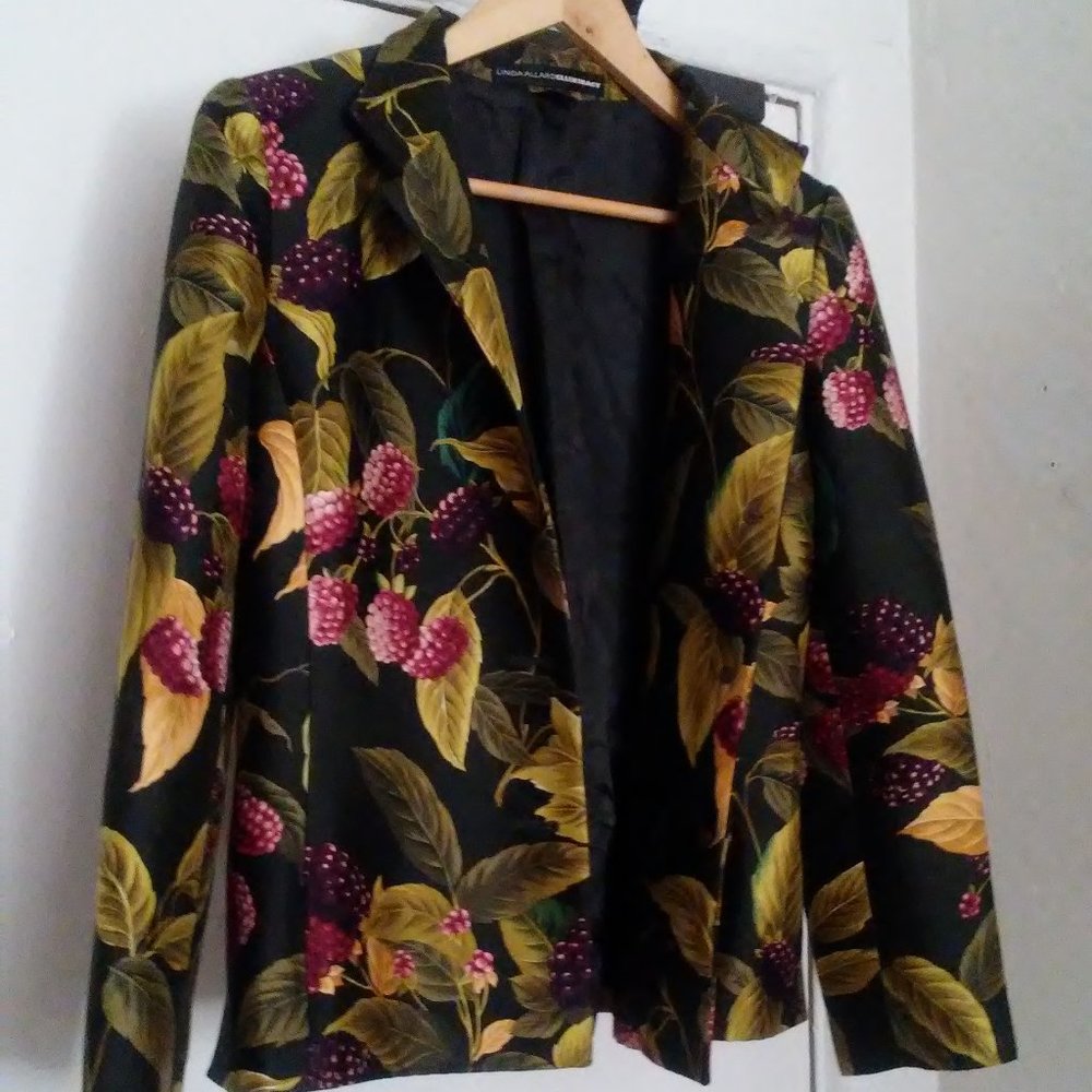 Linda Allard Ellen Green Jacket with Raspberry and Blackberry Pattern, Stunning!